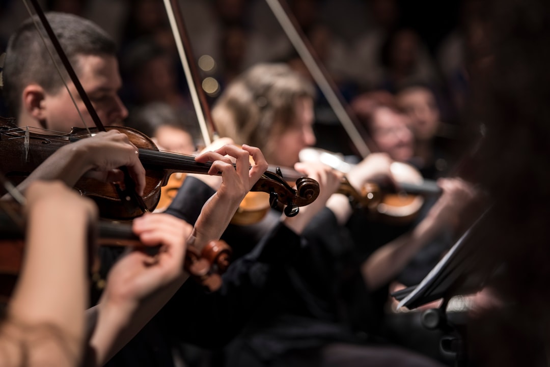 The Pilot Conductor: Daniel Harding to Lead LA Philharmonic 본문 이미지